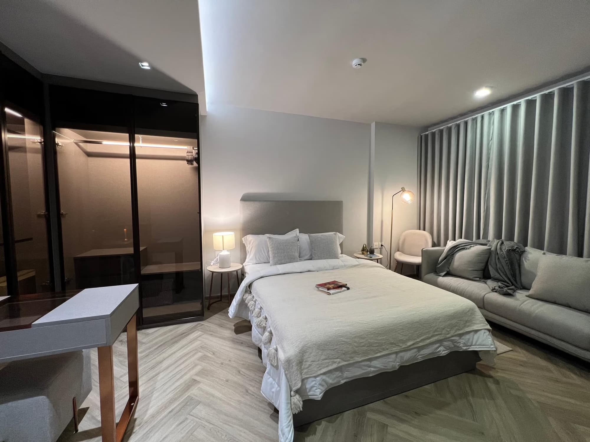 Condo for Rent at CHAPTER THONG LO 25 - Image 2