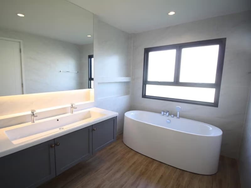 5 Bed House for Sale in Bang Phli District