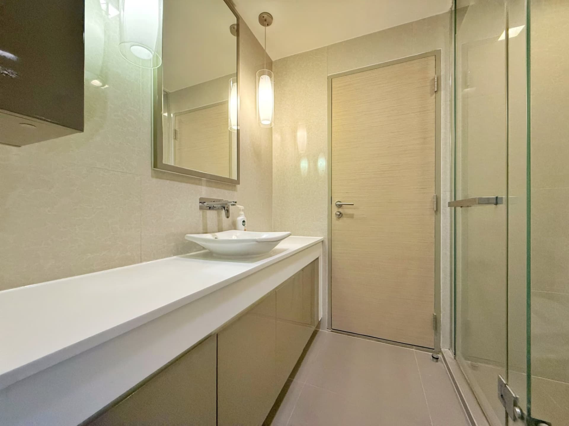 3 Bed Condo for Rent and Sale in Watthana - Image 5