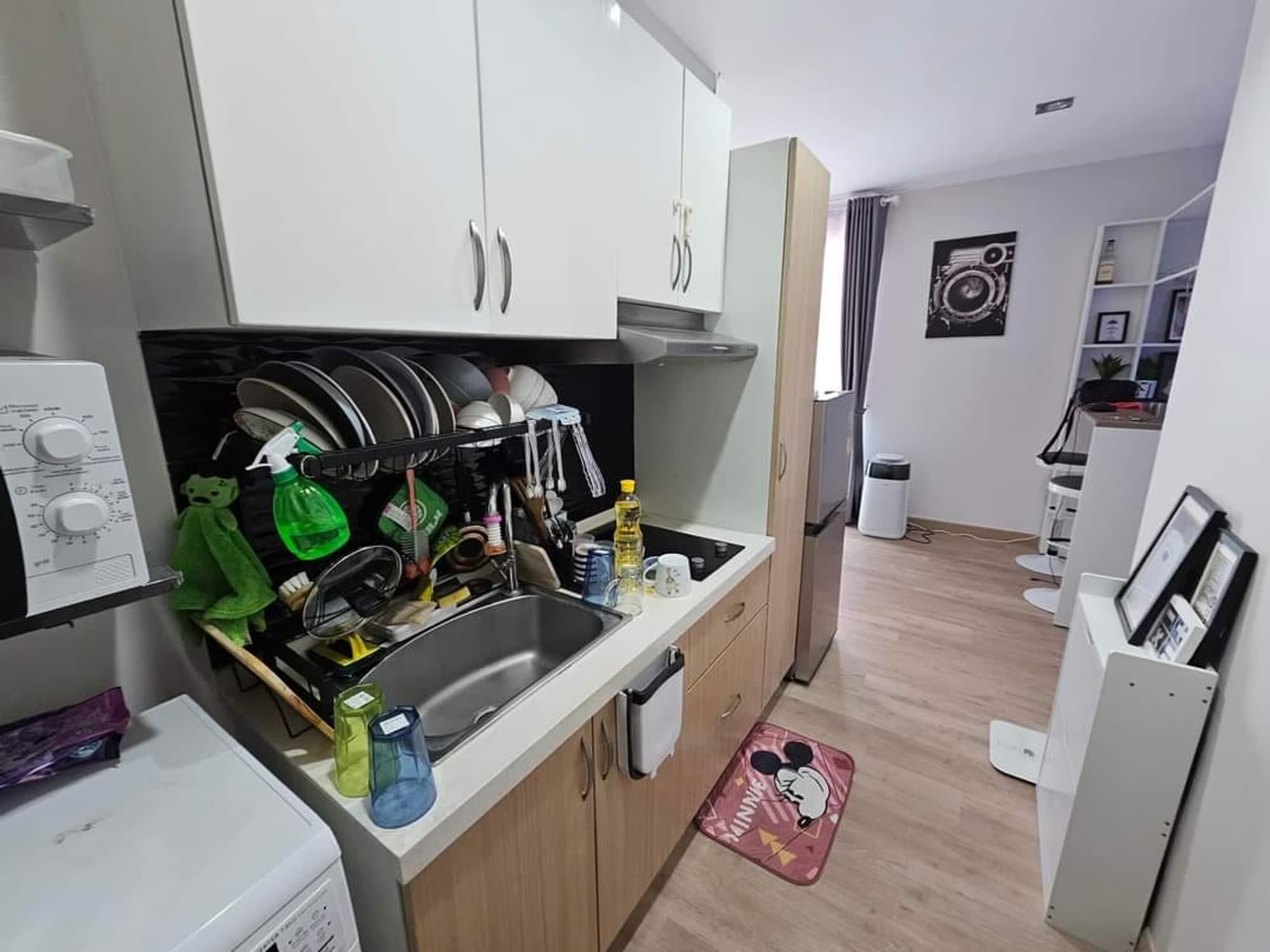  - Image 3
