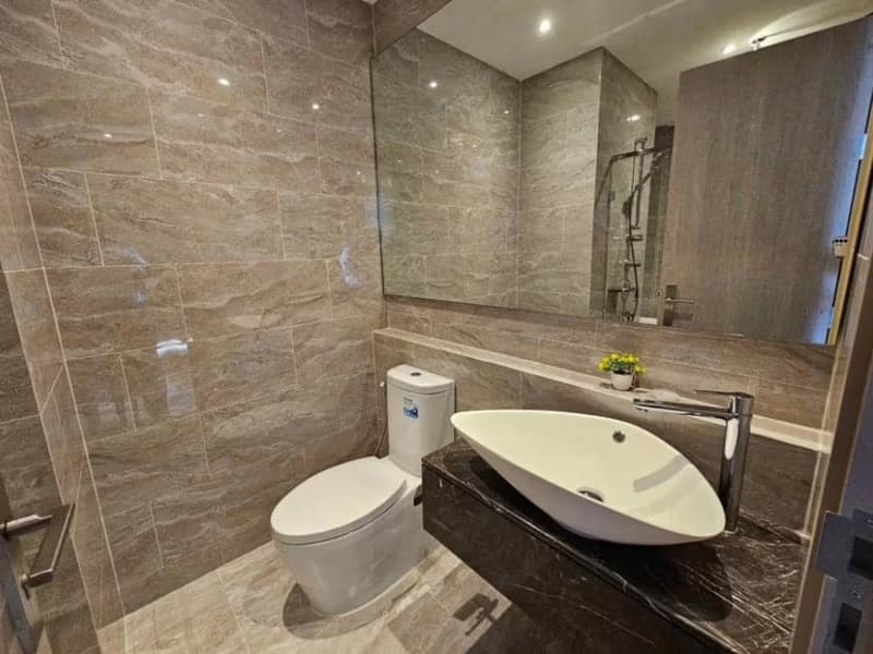 2 Bedroom Condo