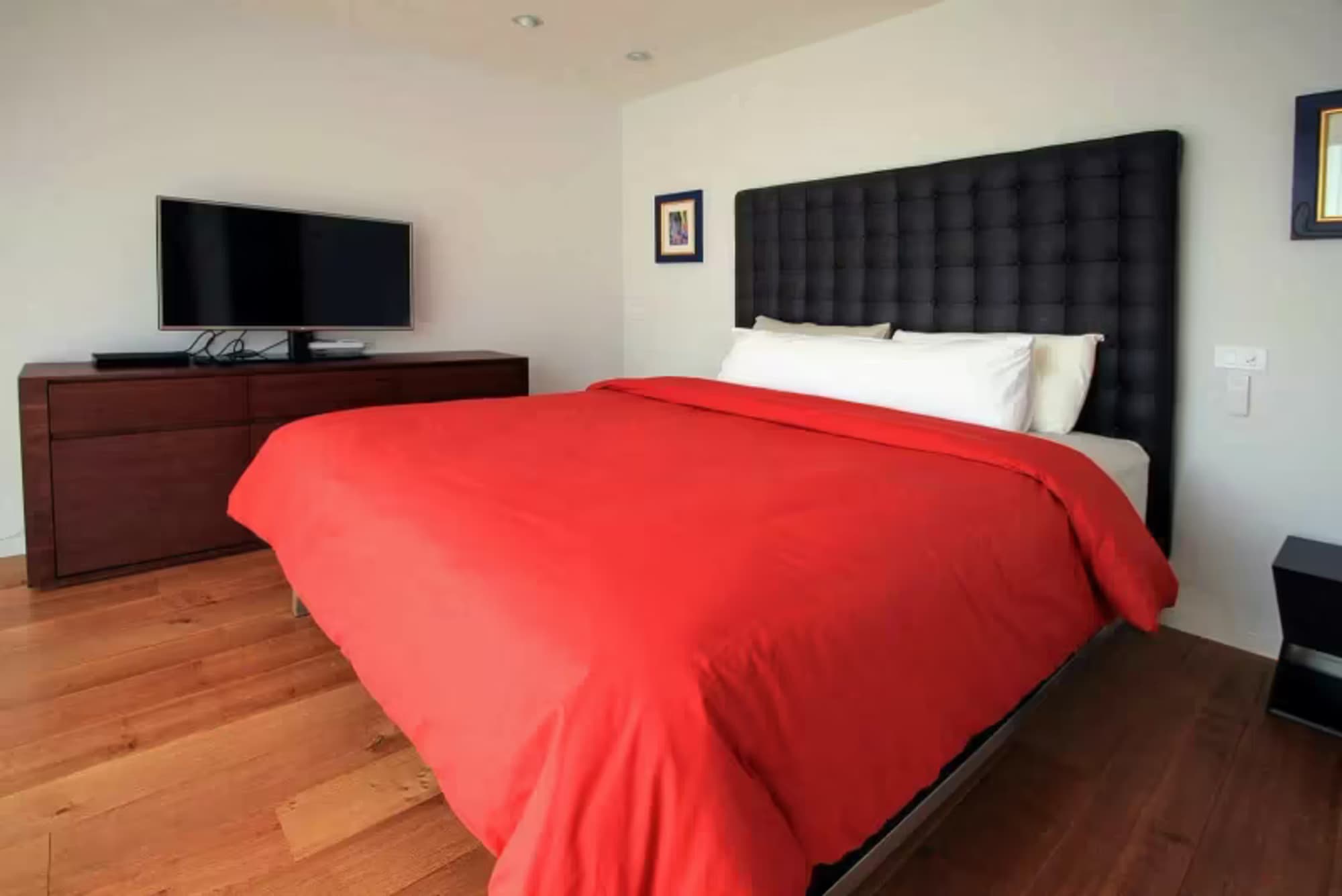 1 Bedroom Condo - Image 11