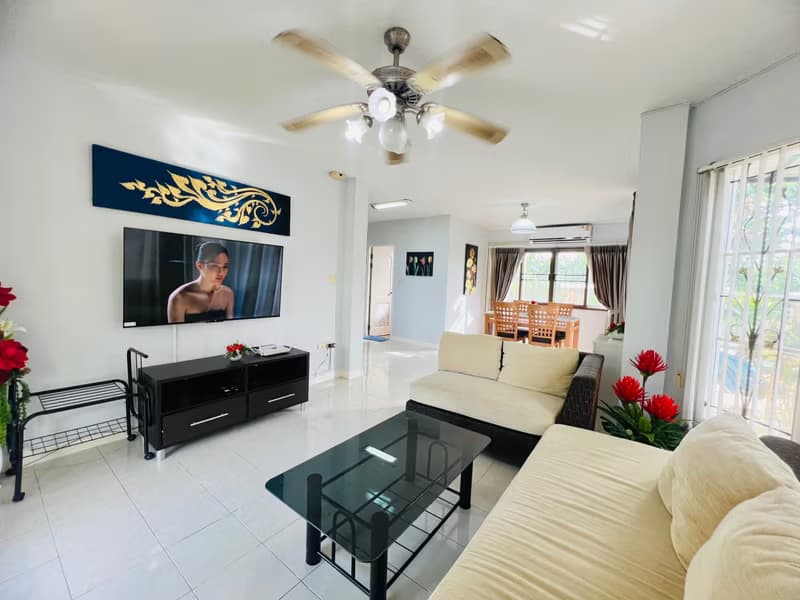 3 Bed House for Rent in Hang Dong