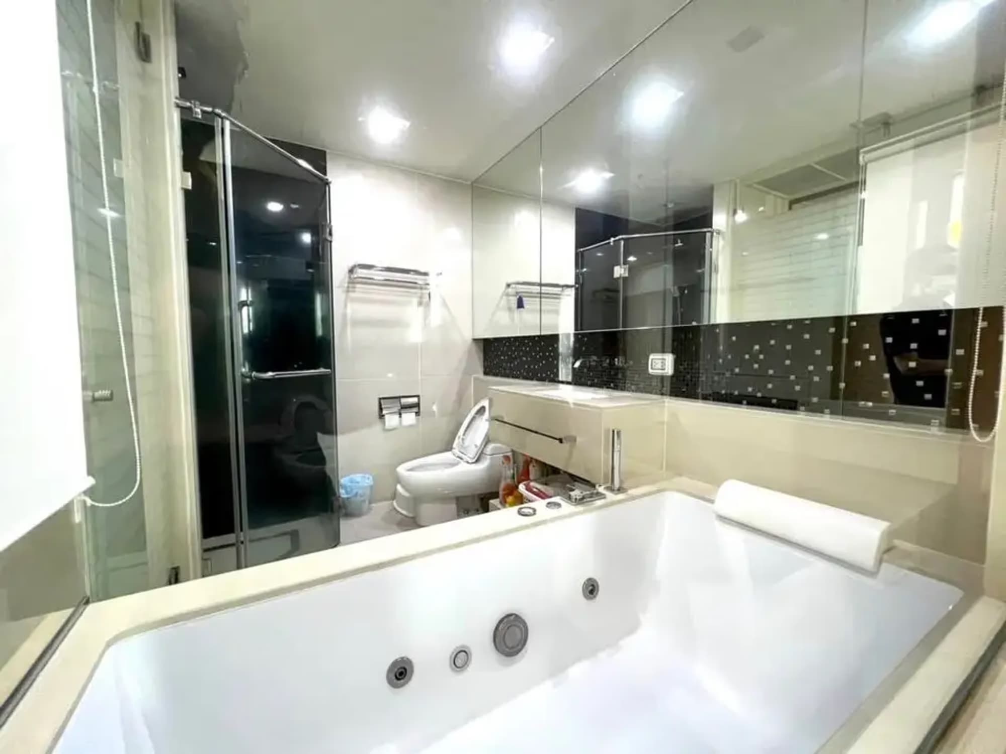 Condo for Sale, Rent at The Address Sathorn - Image 5