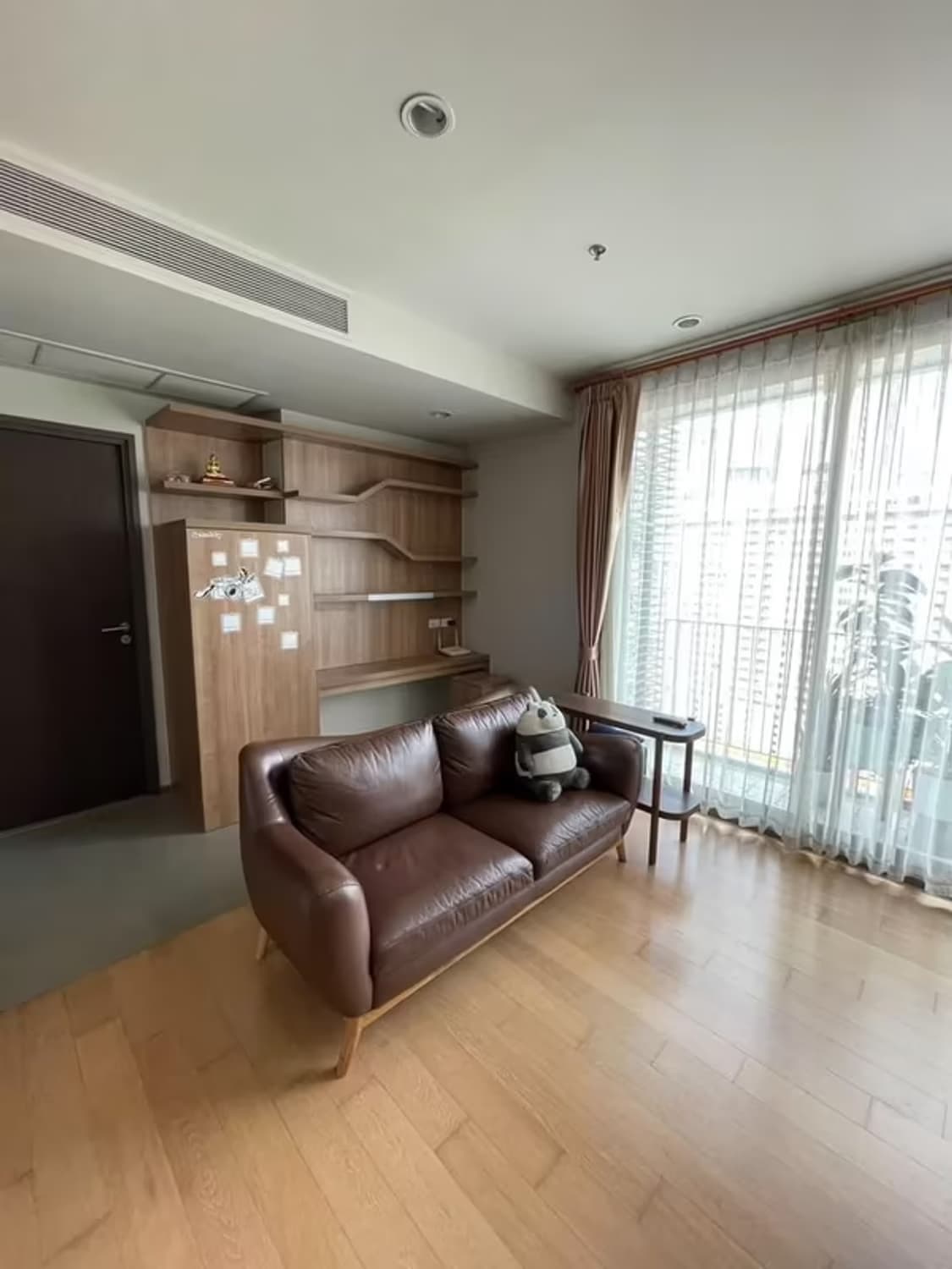 1 Bedroom Condo - Image 1
