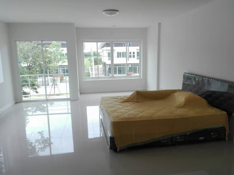 2 Bed Townhouse for Rent in Doi Saket