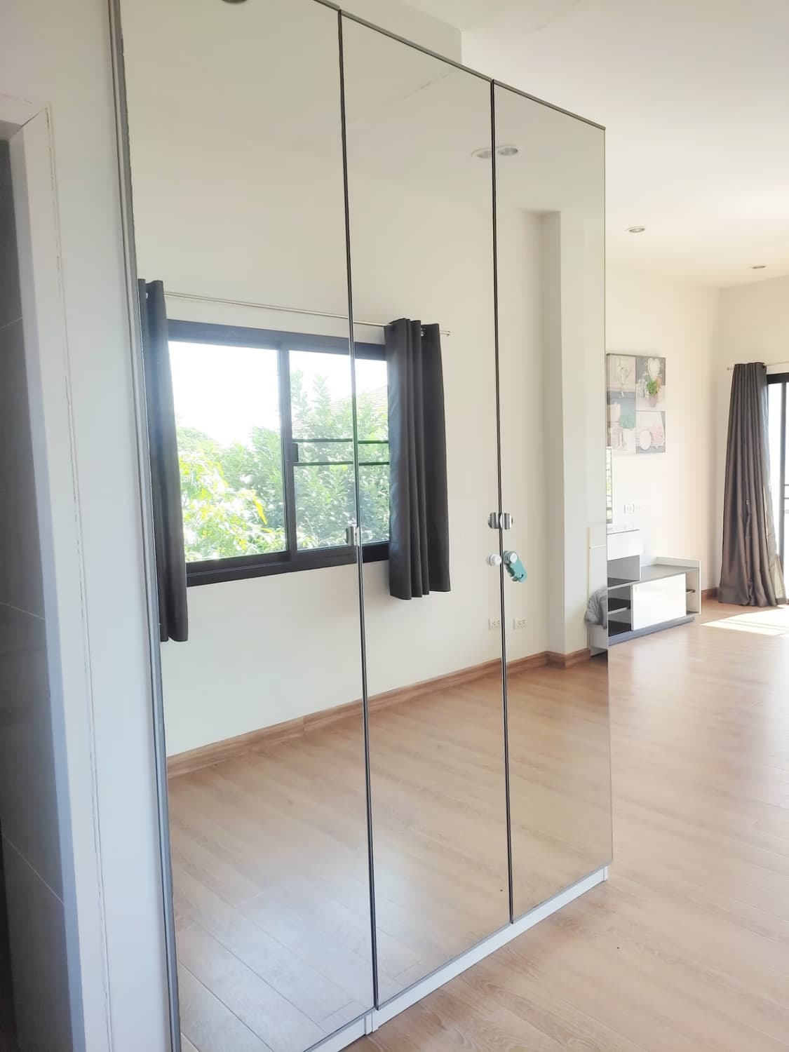 3 Bed House for Rent and Sale in San Kamphaeng - Image 7