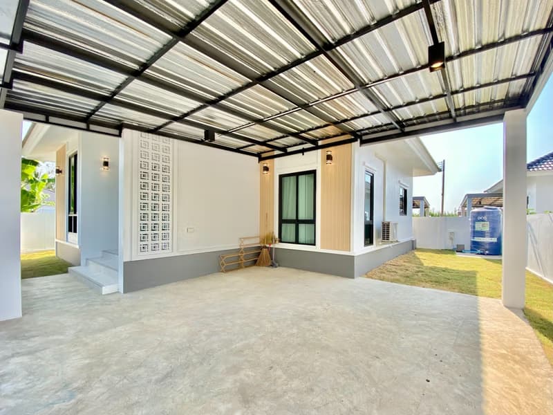3 Bed House for Rent in Saraphi District