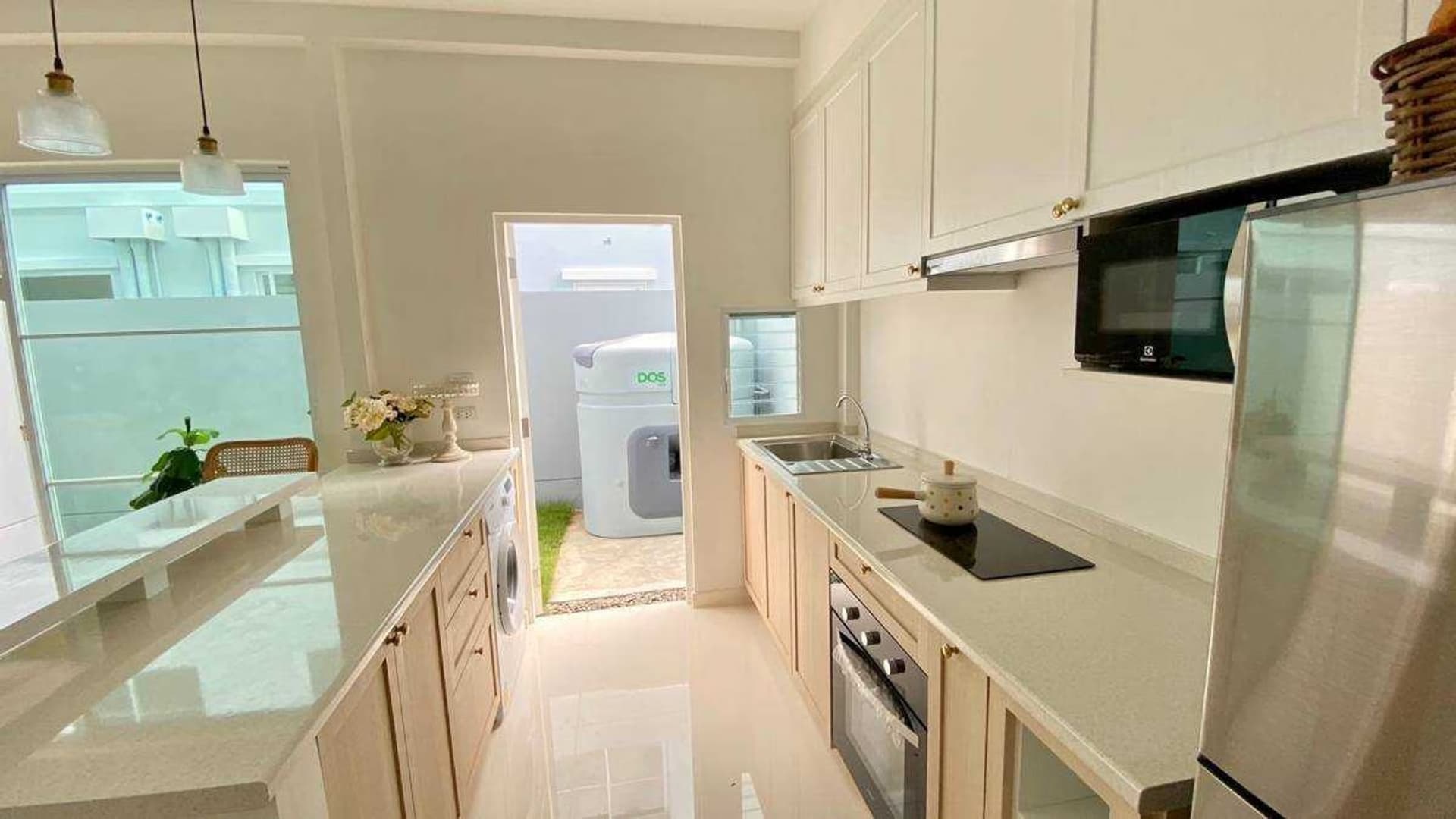 3 Bed Townhouse for Rent and Sale in Prawet - Image 10