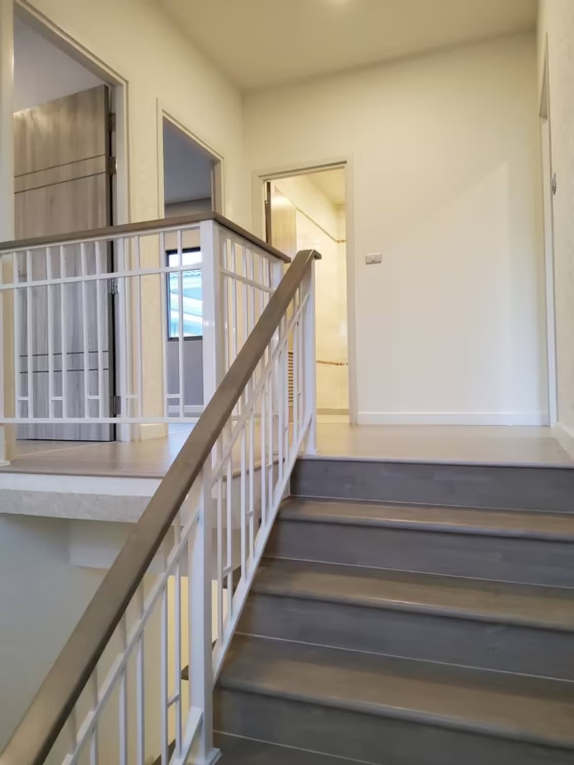 House for Sale at Perfect Place RAMA 9- KrungthepKreetha - Image 9