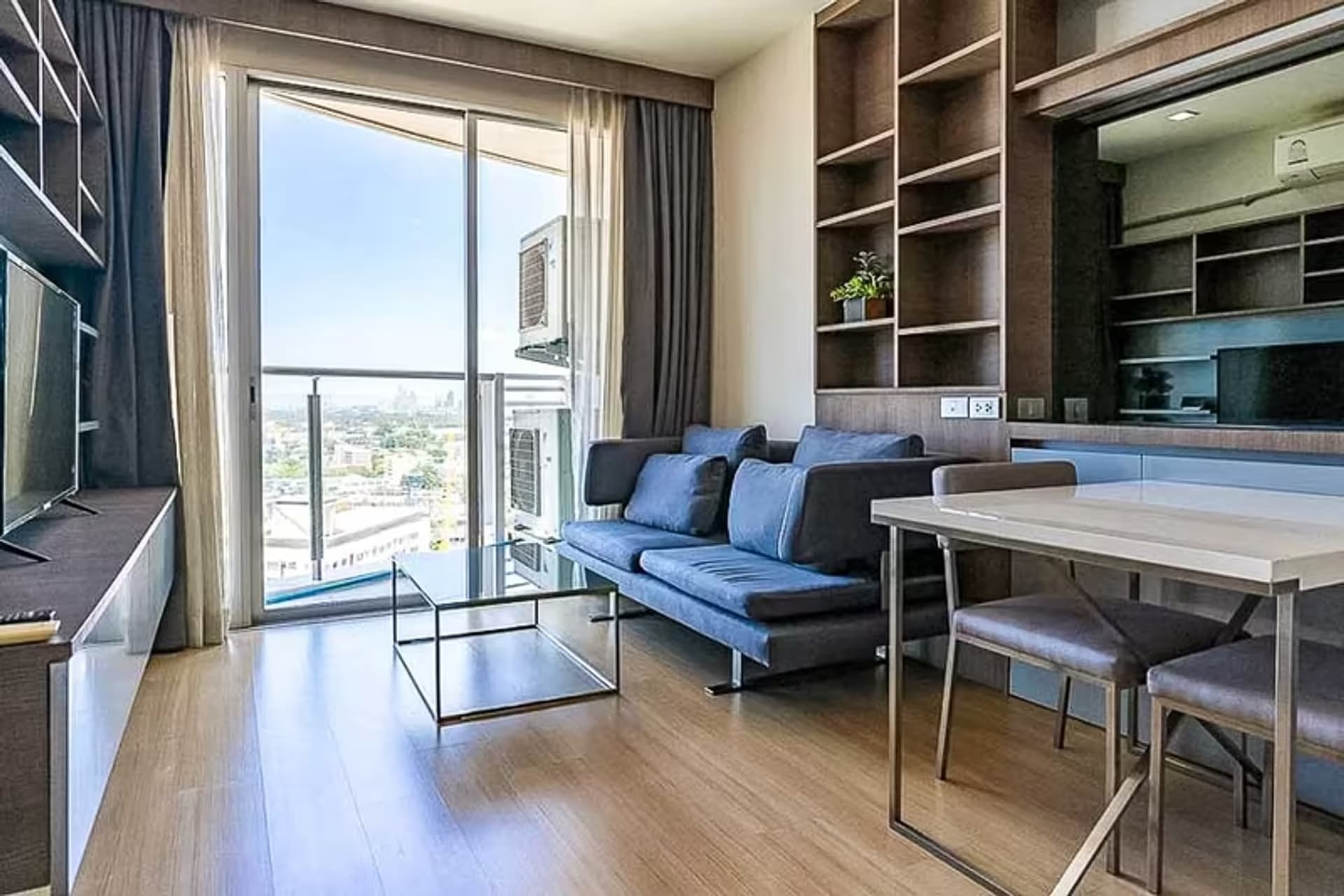 1 Bedroom Condo for rent at Skywalk Condominim - Image 5
