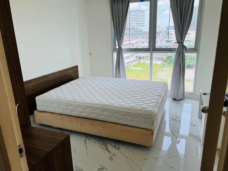 1 Bed Condo for Sale in Watthana
