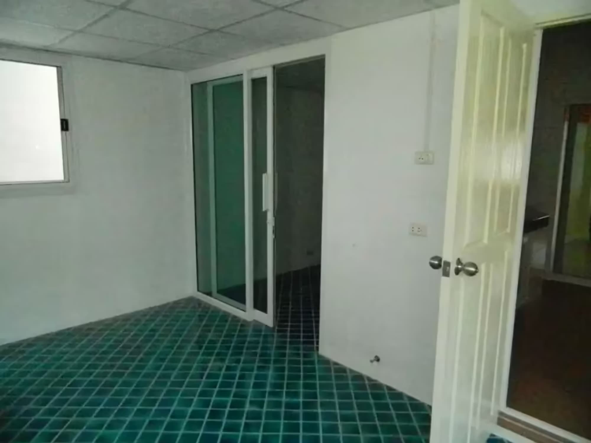 3 Bedroom House - Image 1
