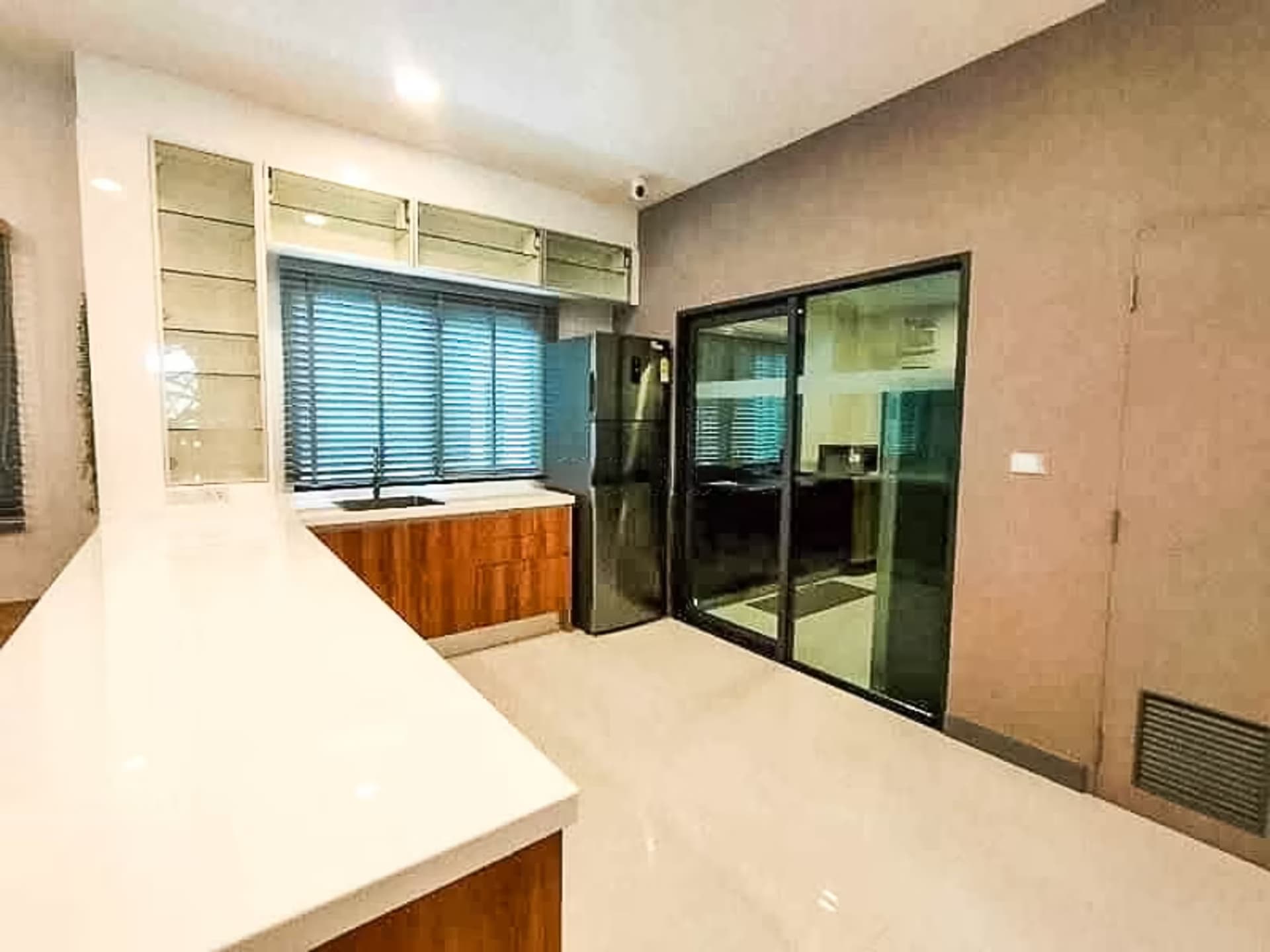 4 Bedroom House - Image 7