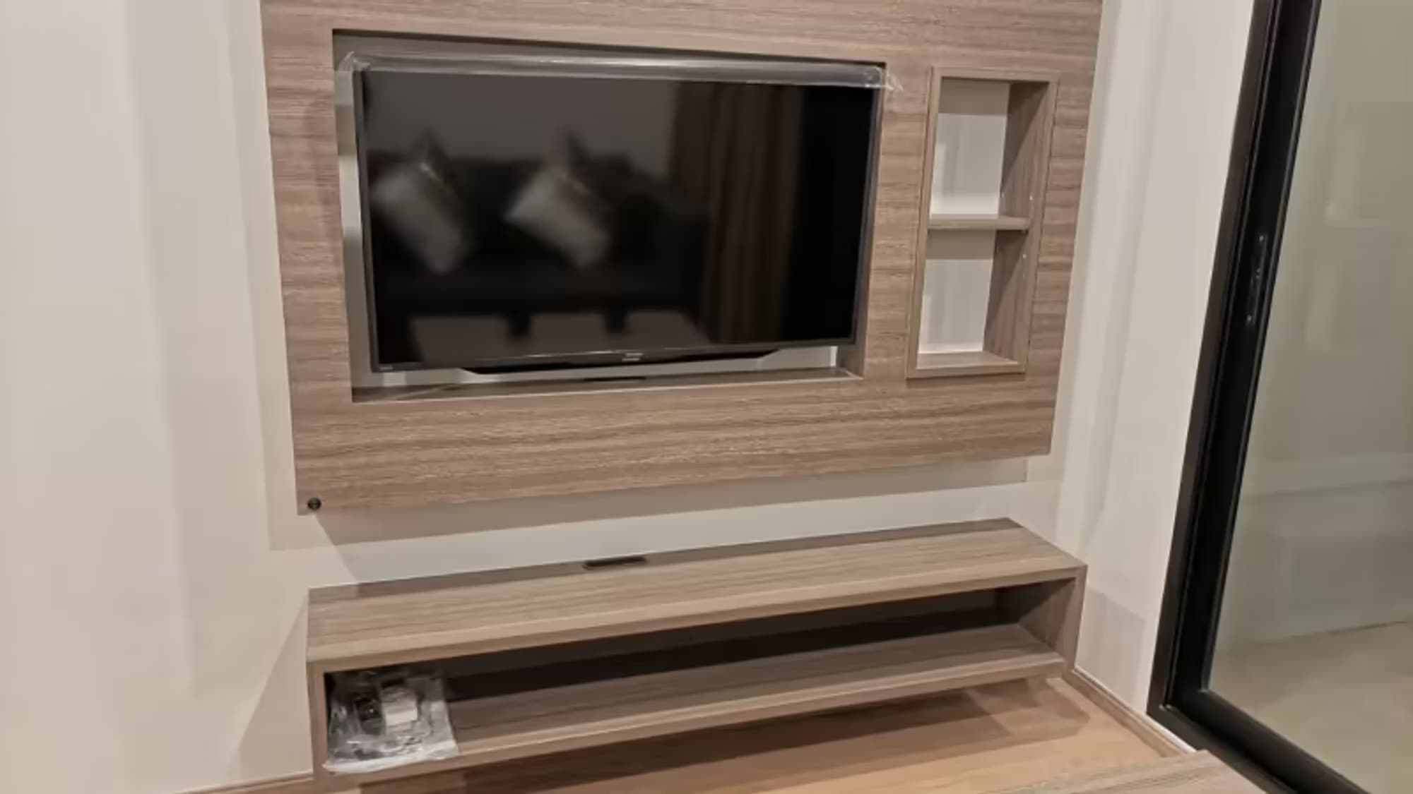 1 Bedroom Condo - Image 6