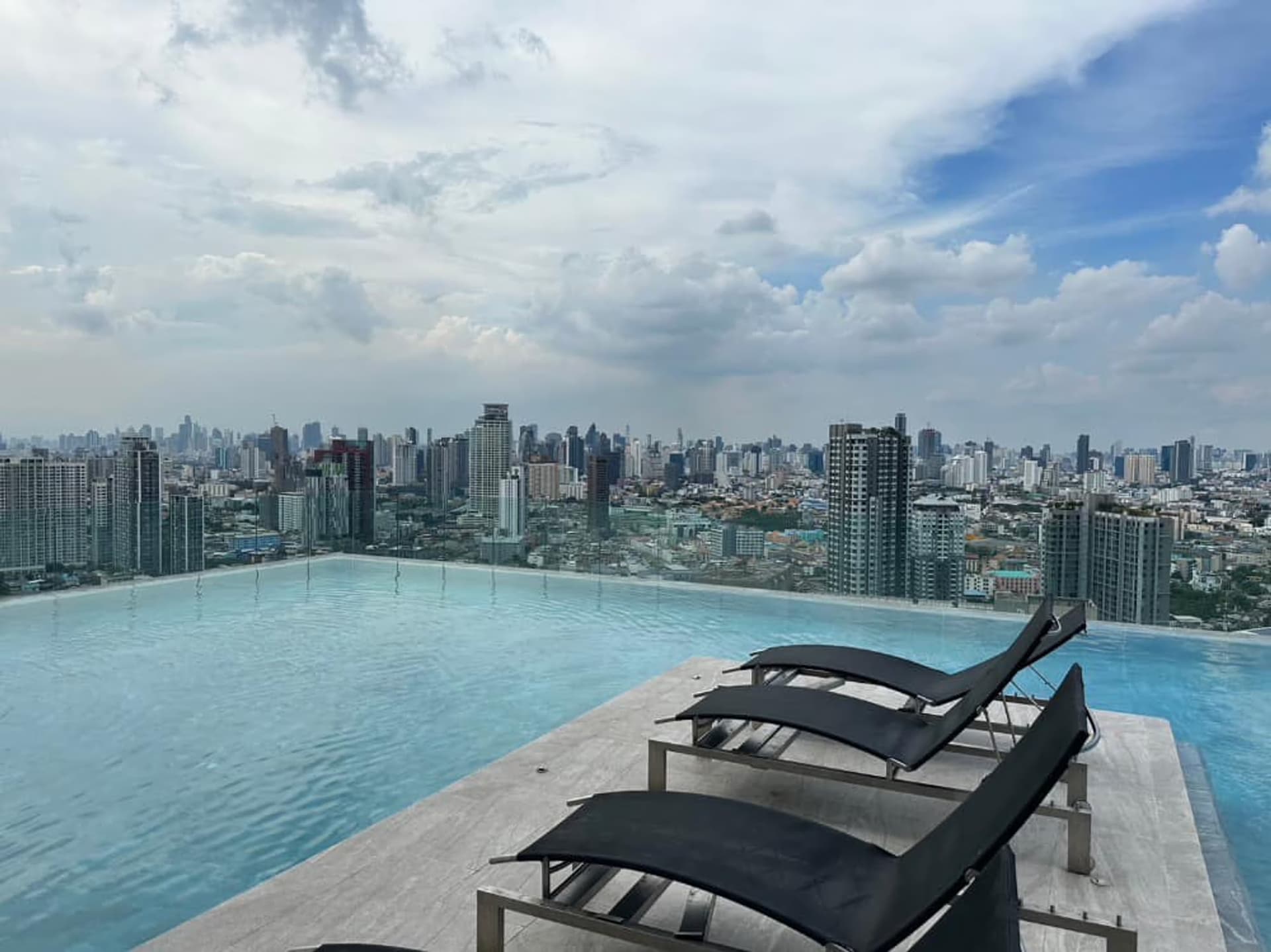 Condo for Sale at Knightsbridge Prime Onnut - Image 10