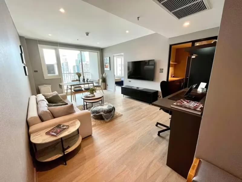 1 Bedroom Condo