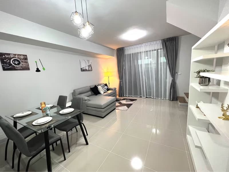 3 Bed Townhouse for Rent and Sale in Bang Phli