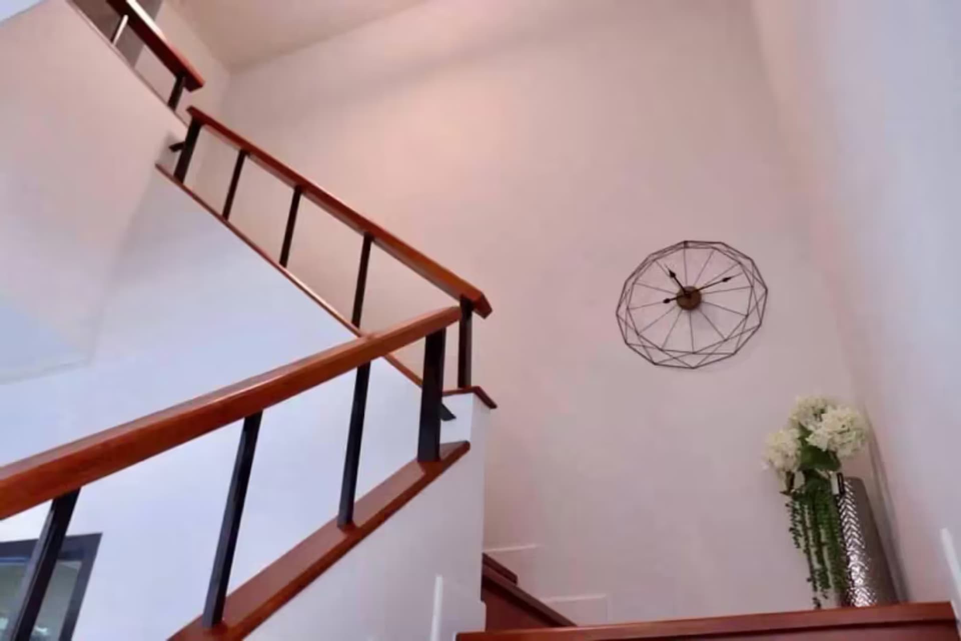 4 Bedroom House - Image 6