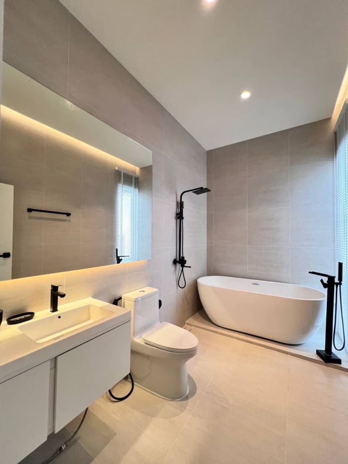 4 ห้องนอน บ้าน สำหรับ ขายและจำหน่าย ใน Hang Dong - Image 17