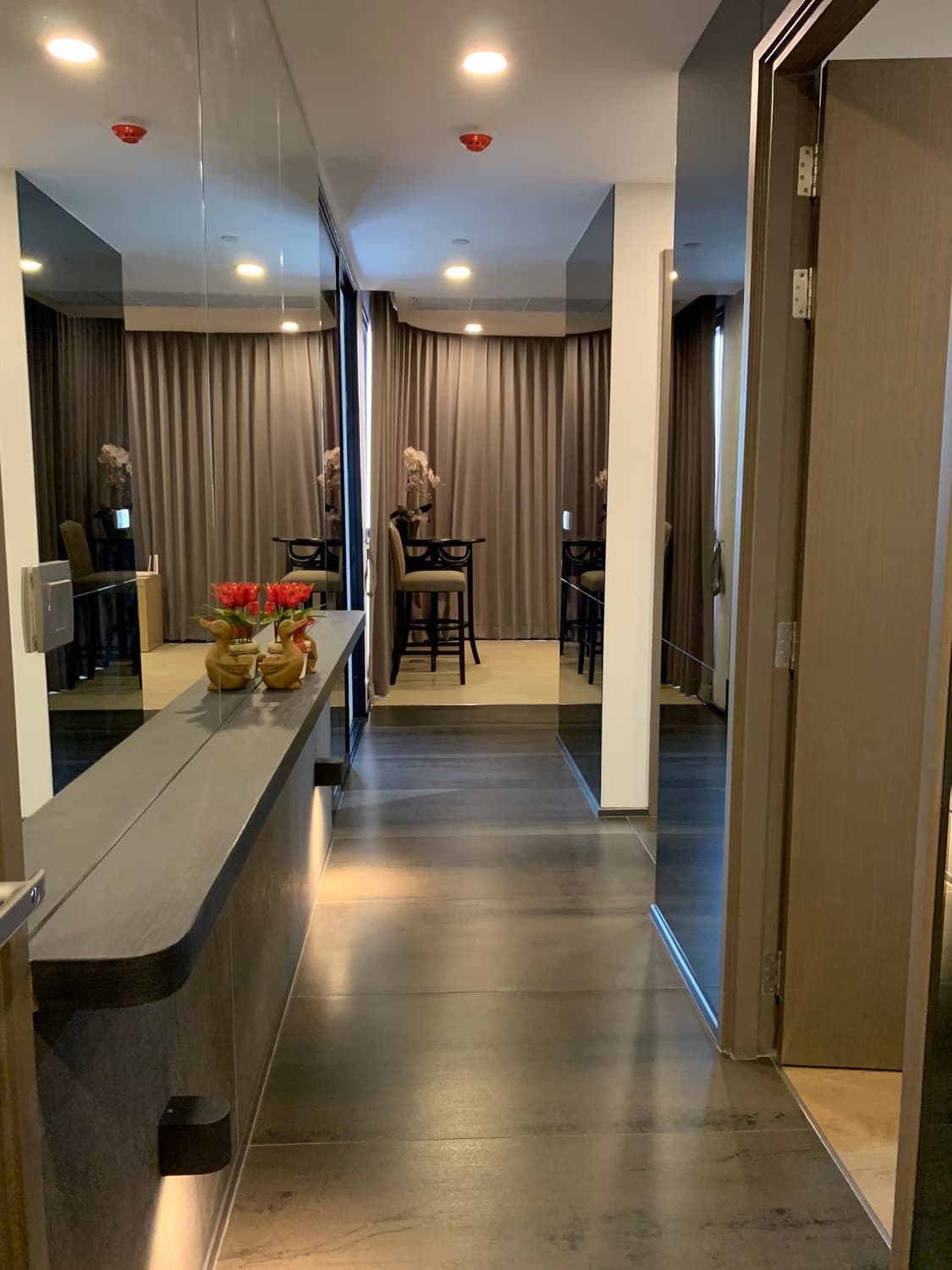 Condo for Rent at Ashton Chula-Silom - Image 7