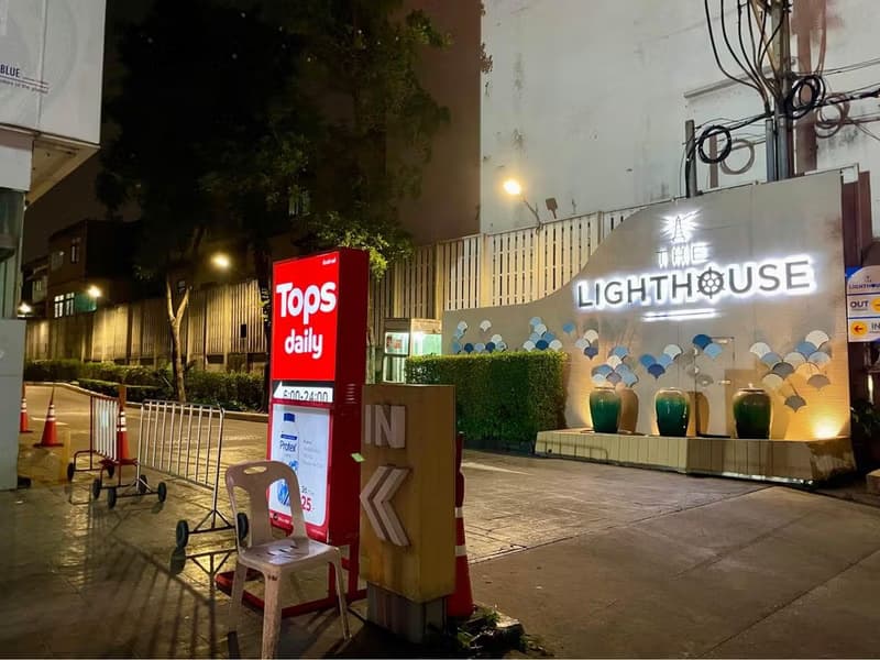 Condo for Rent at The Light House Plaza