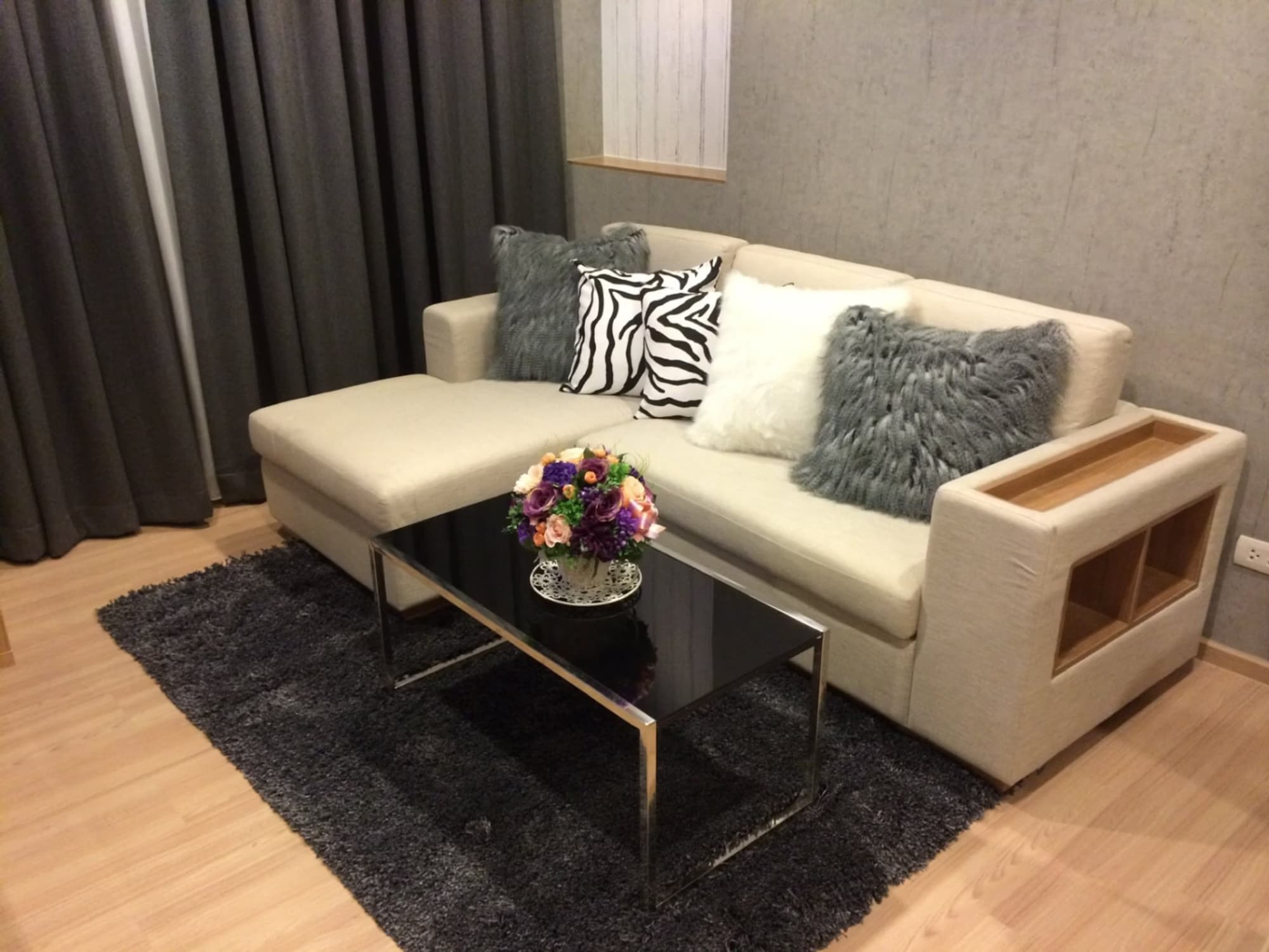 1 Bed Condo for Sale in Phaya Thai - Image 4