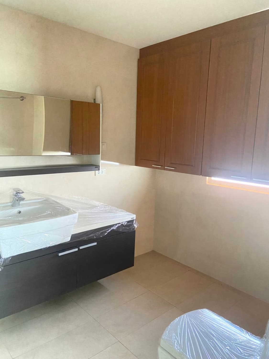 3 Bed Condo for Sale in Sathon - Image 8