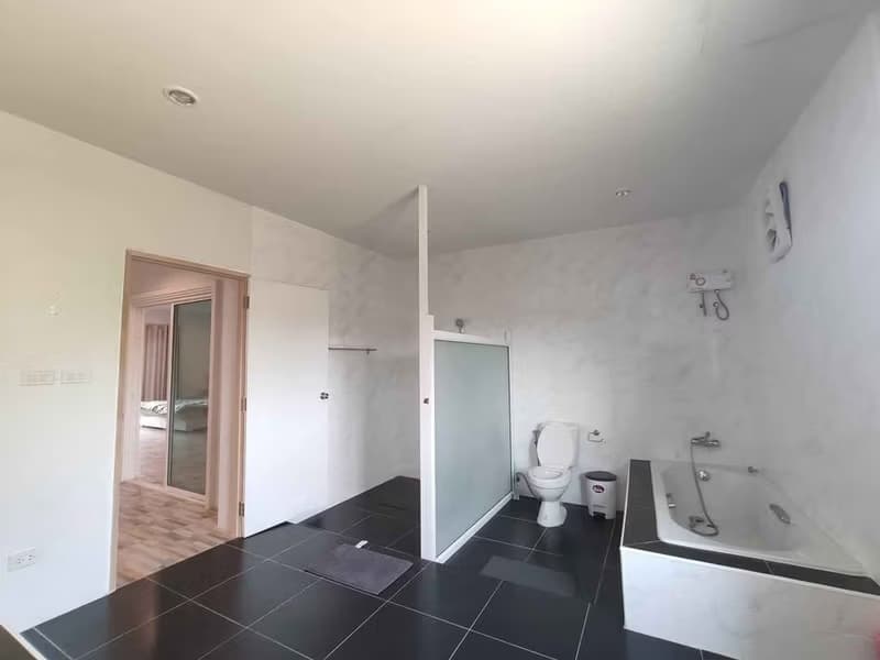 5 Bed House for Rent and Sale in Mueang Chiang Mai