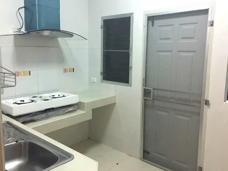3 Bed House for Rent in Bang Bo District