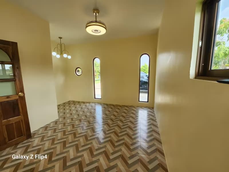 1 Bedroom House