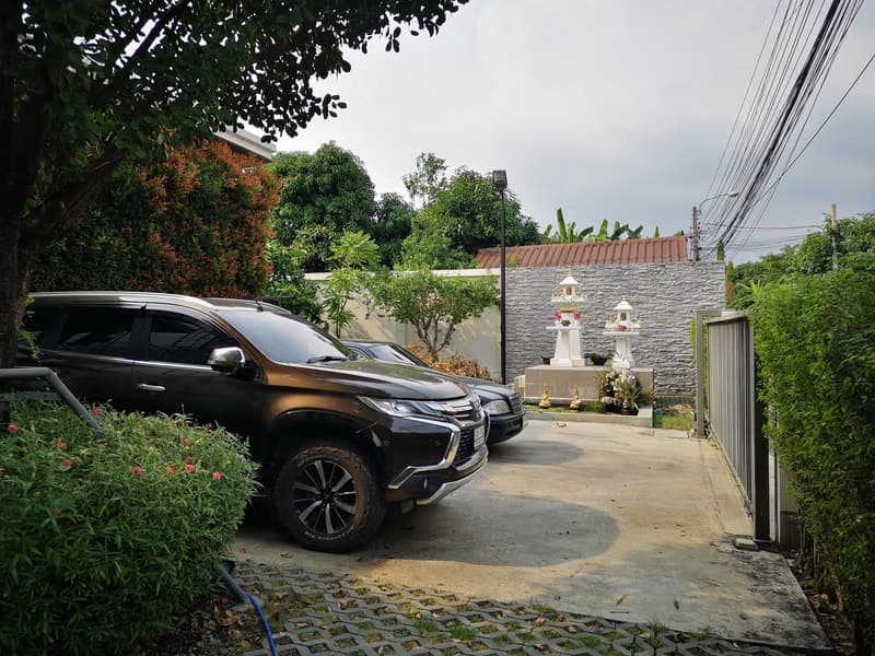 Land, Warehouse for Sale in Phra Khanong