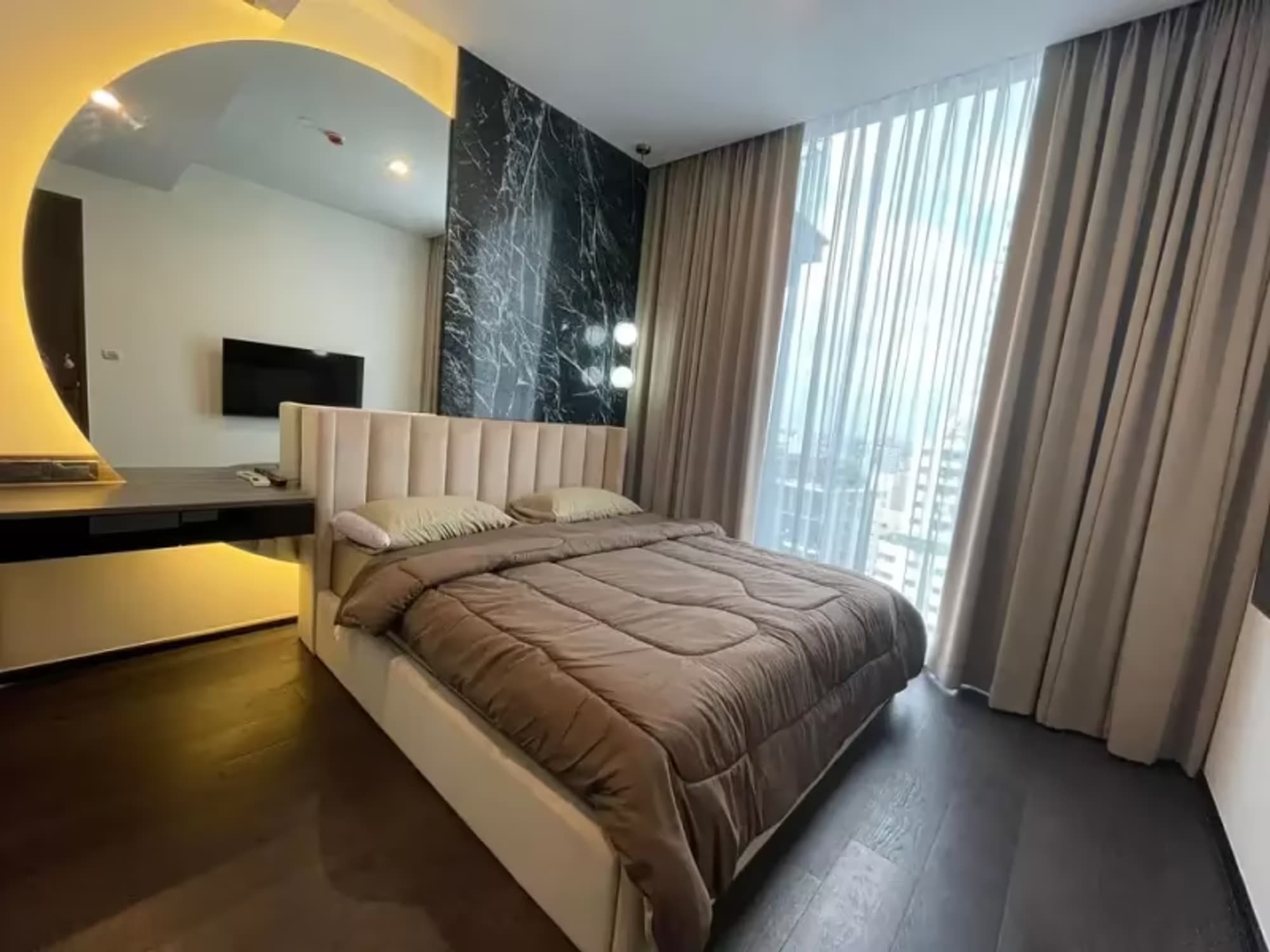 1 Bedroom Condo - Image 3