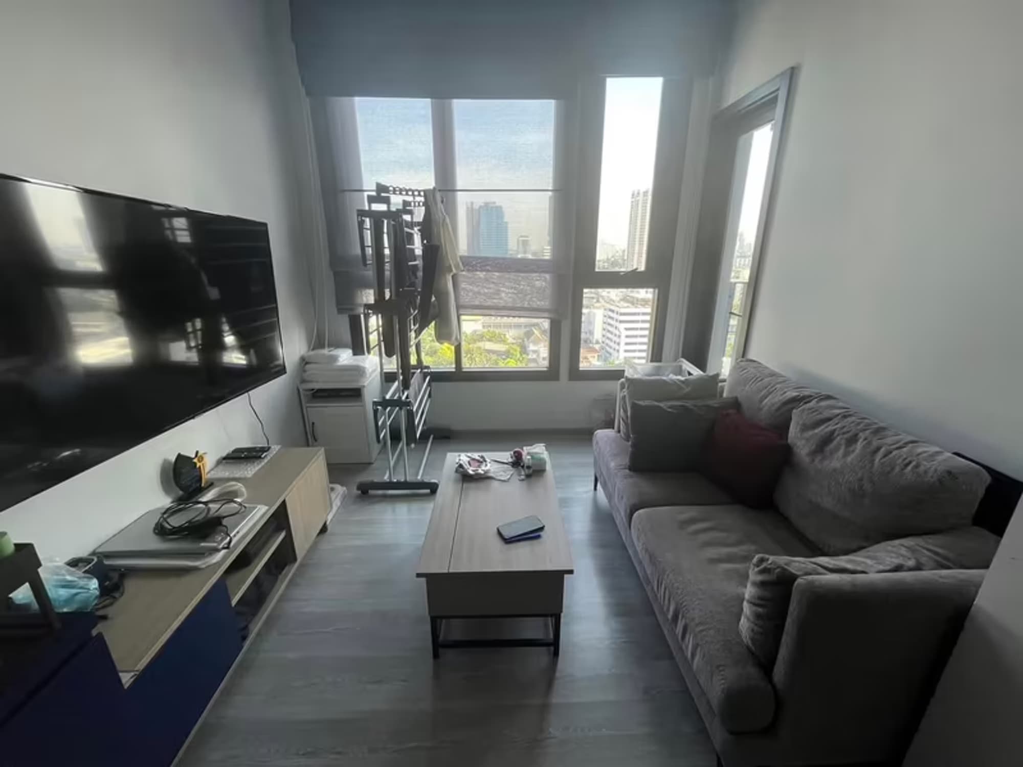 Condo for Rent at XT Ekkamai - Image 1