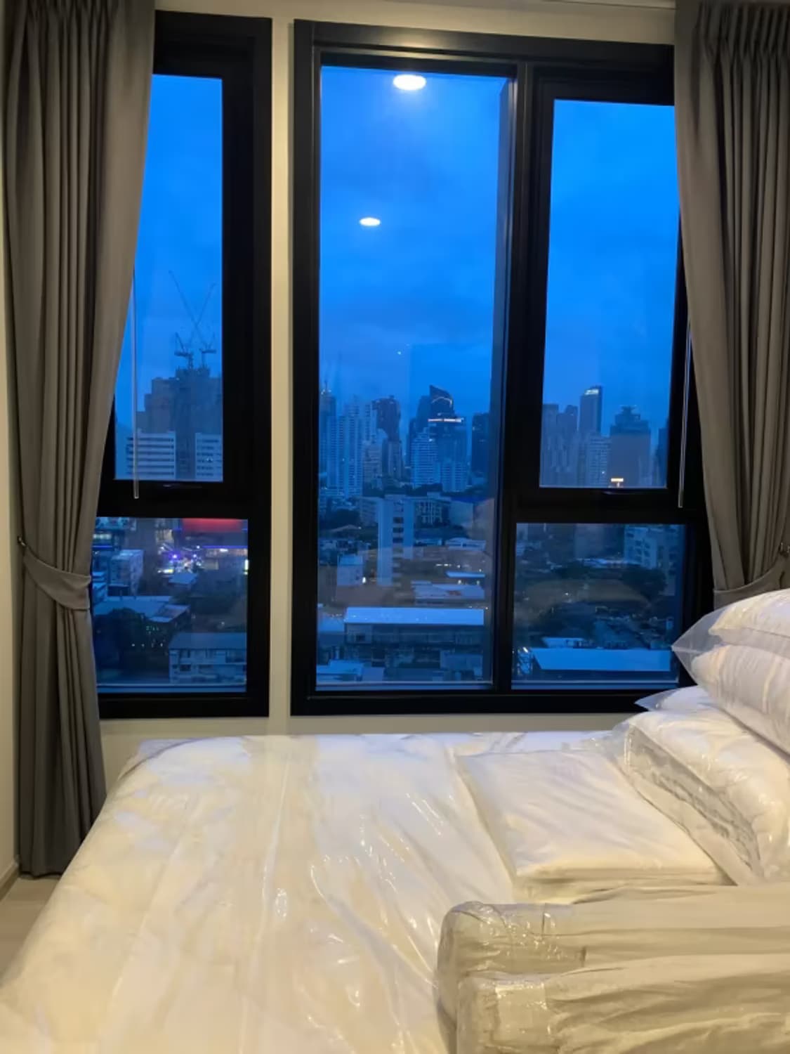1 Bedroom Condo - Image 3