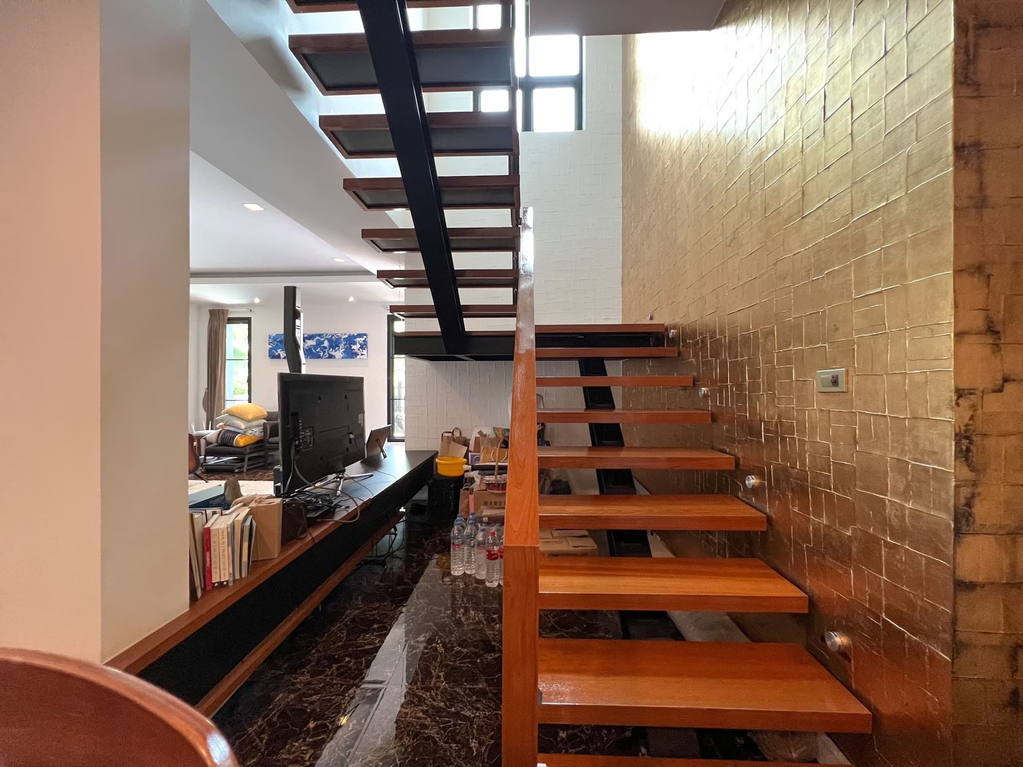 3 Bed House for Rent and Sale in Saraphi - Image 14