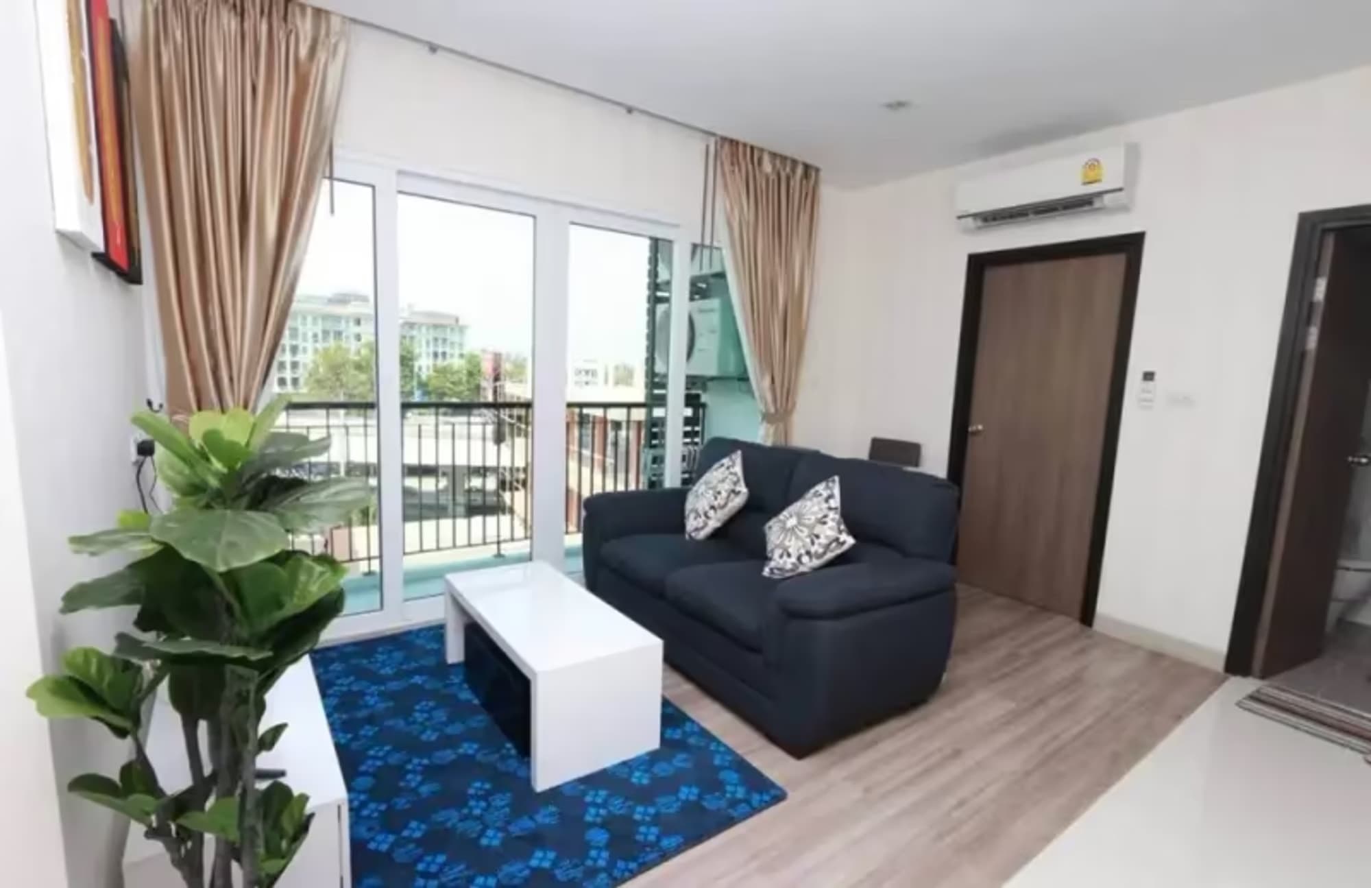 1 Bedroom Condo - Image 10