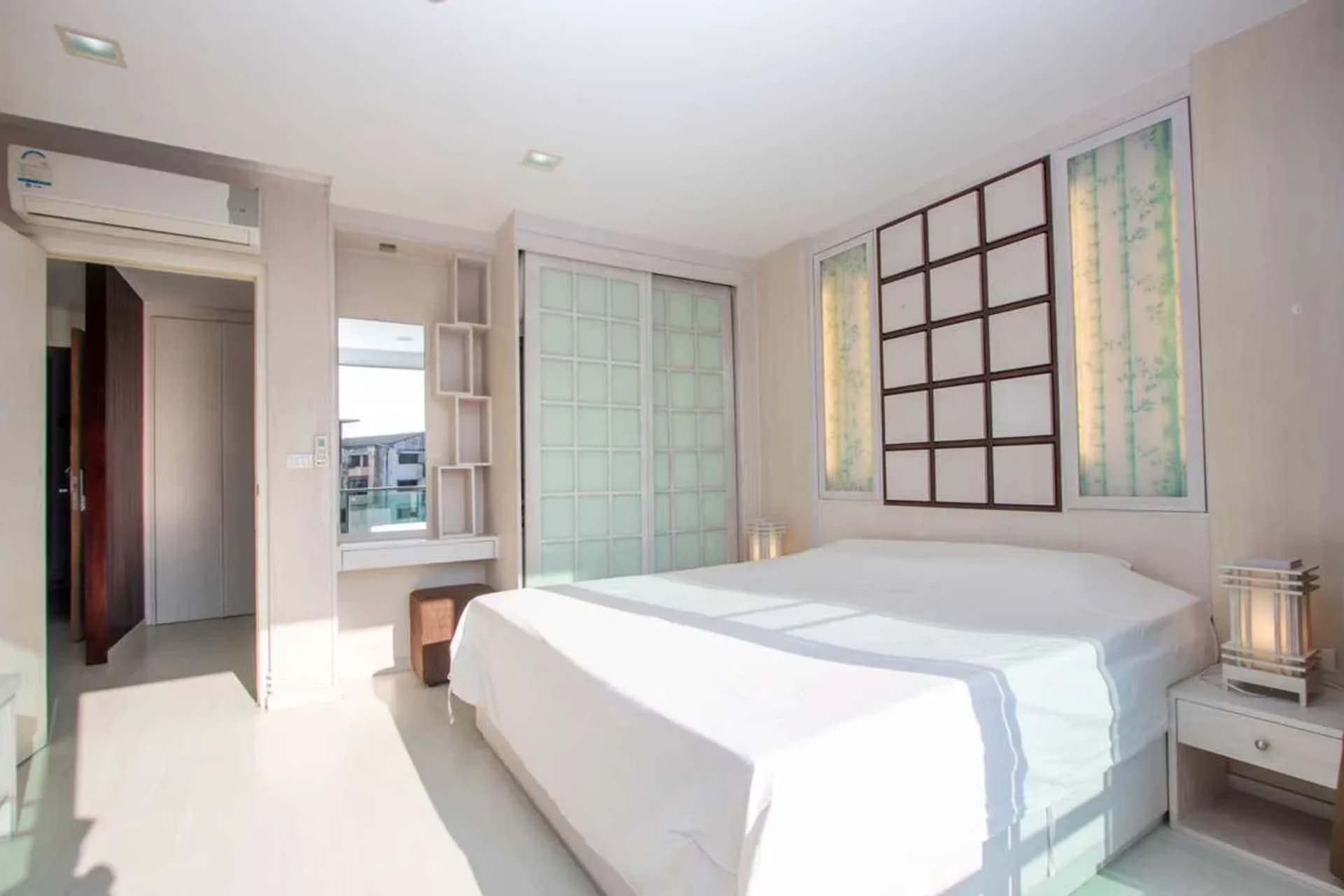 1 Bedroom Condo - Image 4