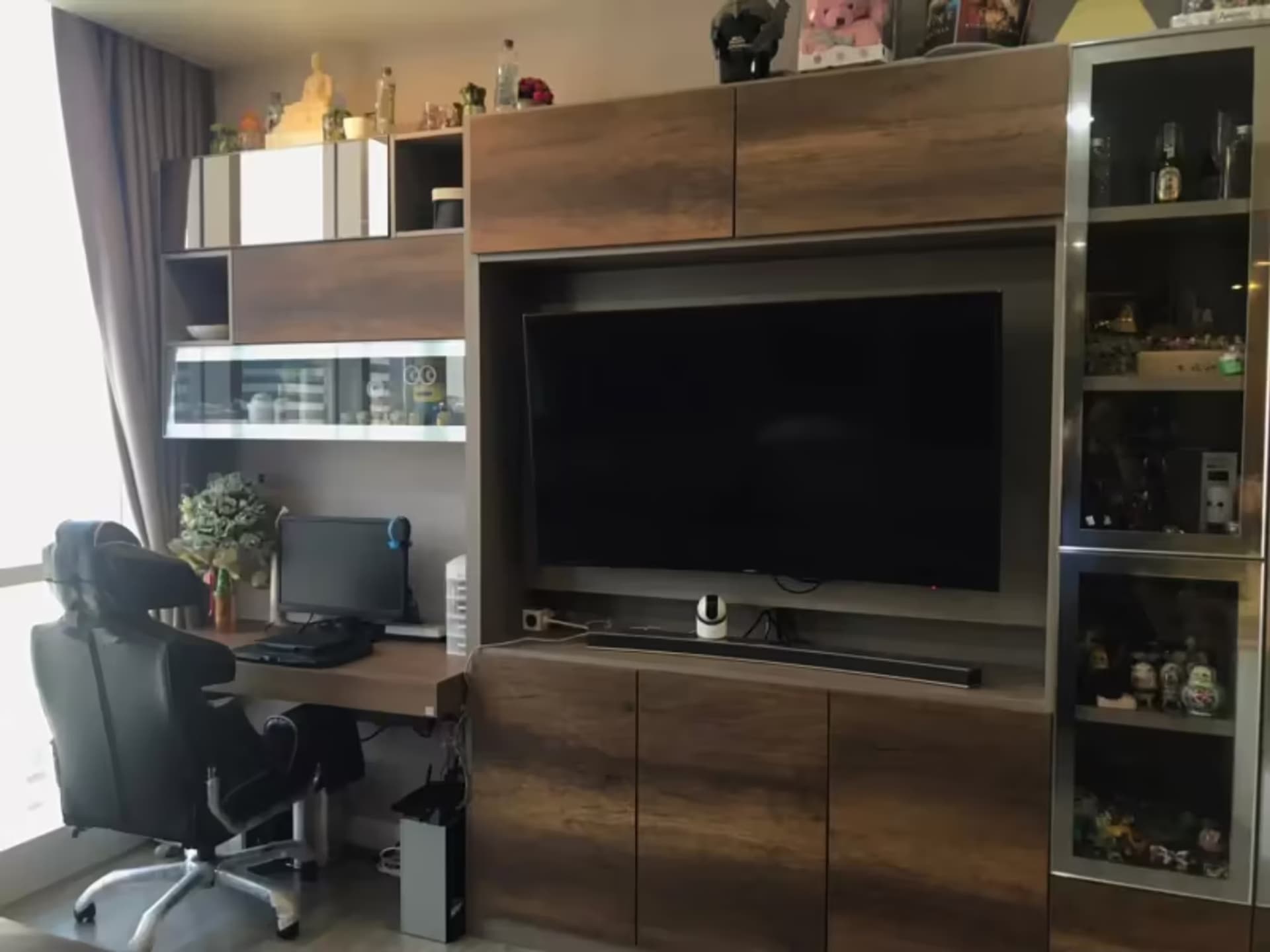 2 Bedroom Condo - Image 8