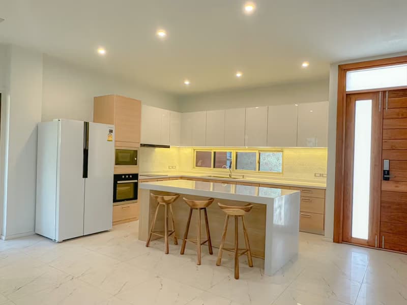 House for Rent in Ton Pao, San Kamphaeng.