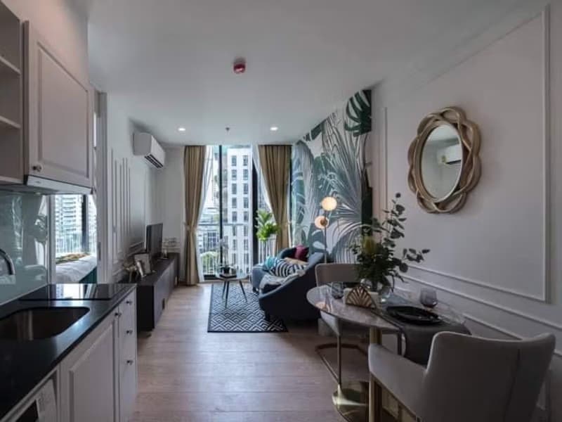 Condo for Rent, Sale at Noble Recole