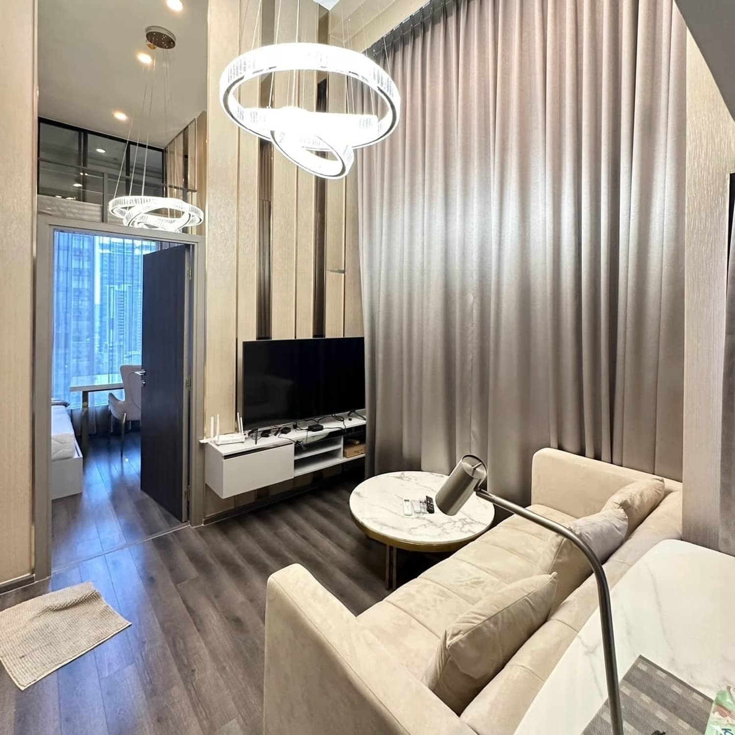 2 ห้องนอน Condo สำหรับ จำหน่าย ใน ดินแดง - Image 2