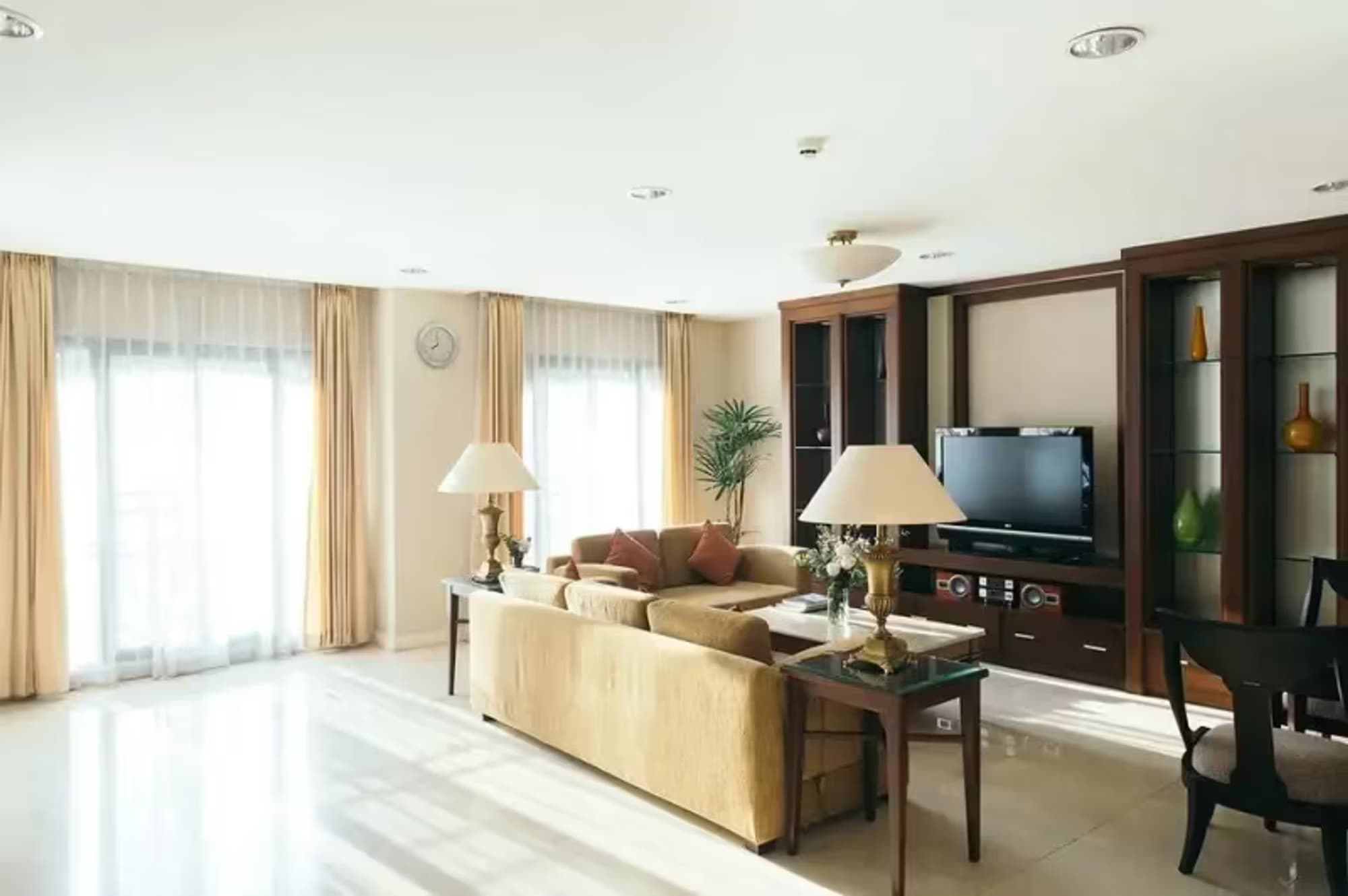 3 Bedroom Condo - Image 12