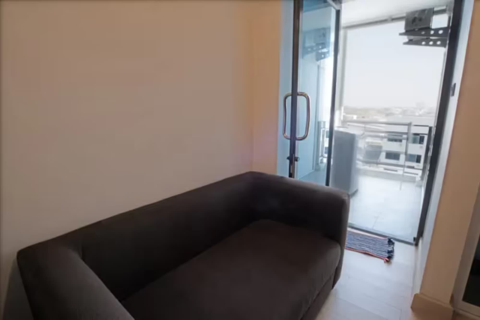 1 Bedroom Condo - Image 1