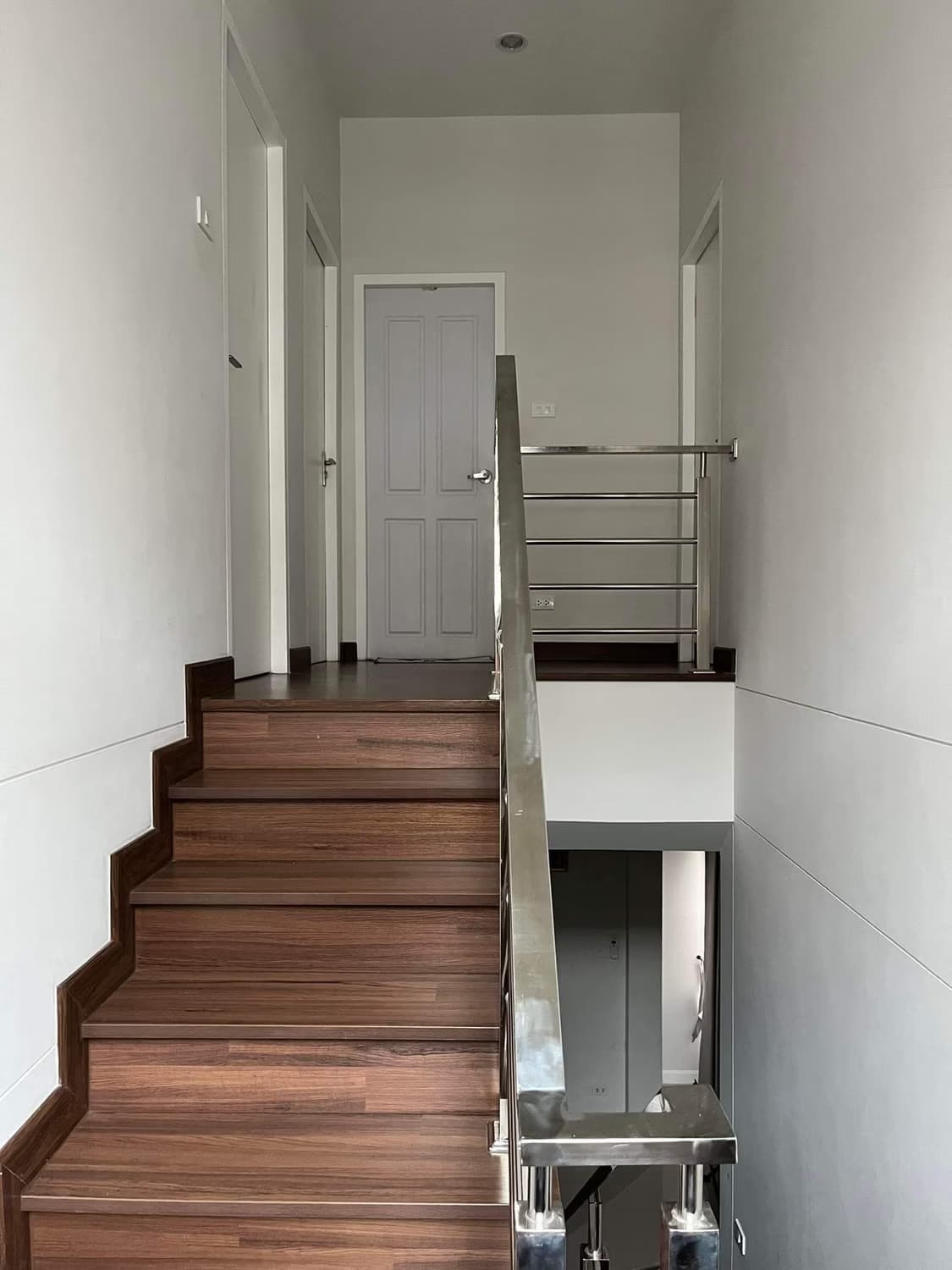  - Image 12