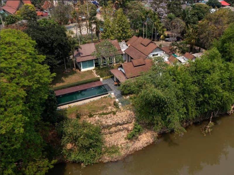 6 Bed House for Sale in Hang Dong District