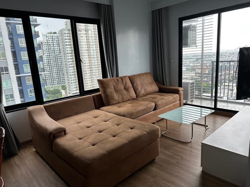 2 Bed Condo for Rent in Watthana