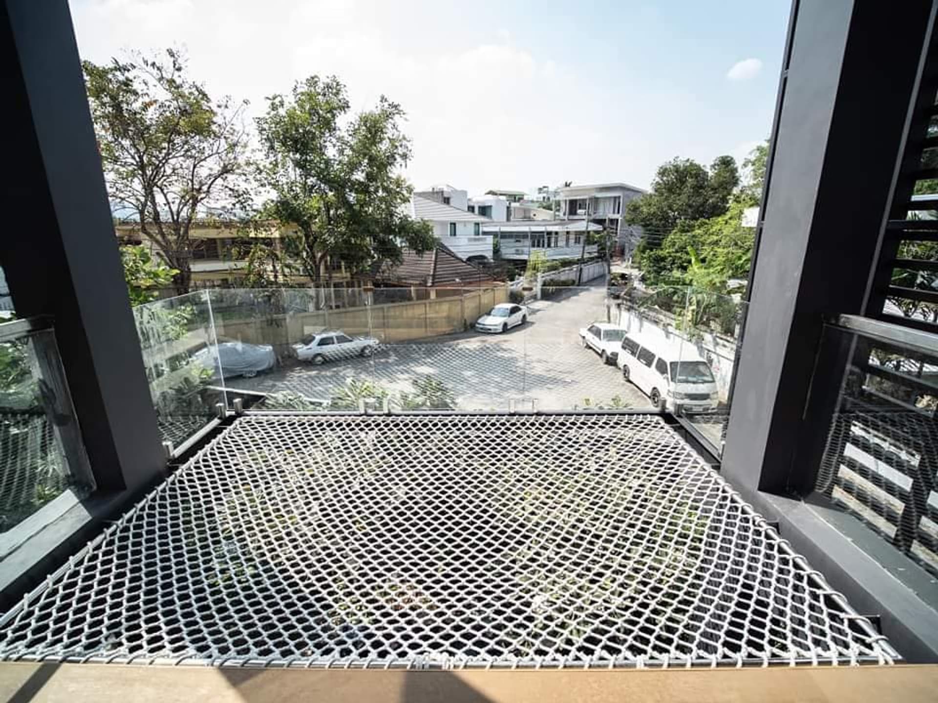 4 Bed House for Sale in Watthana - Image 10