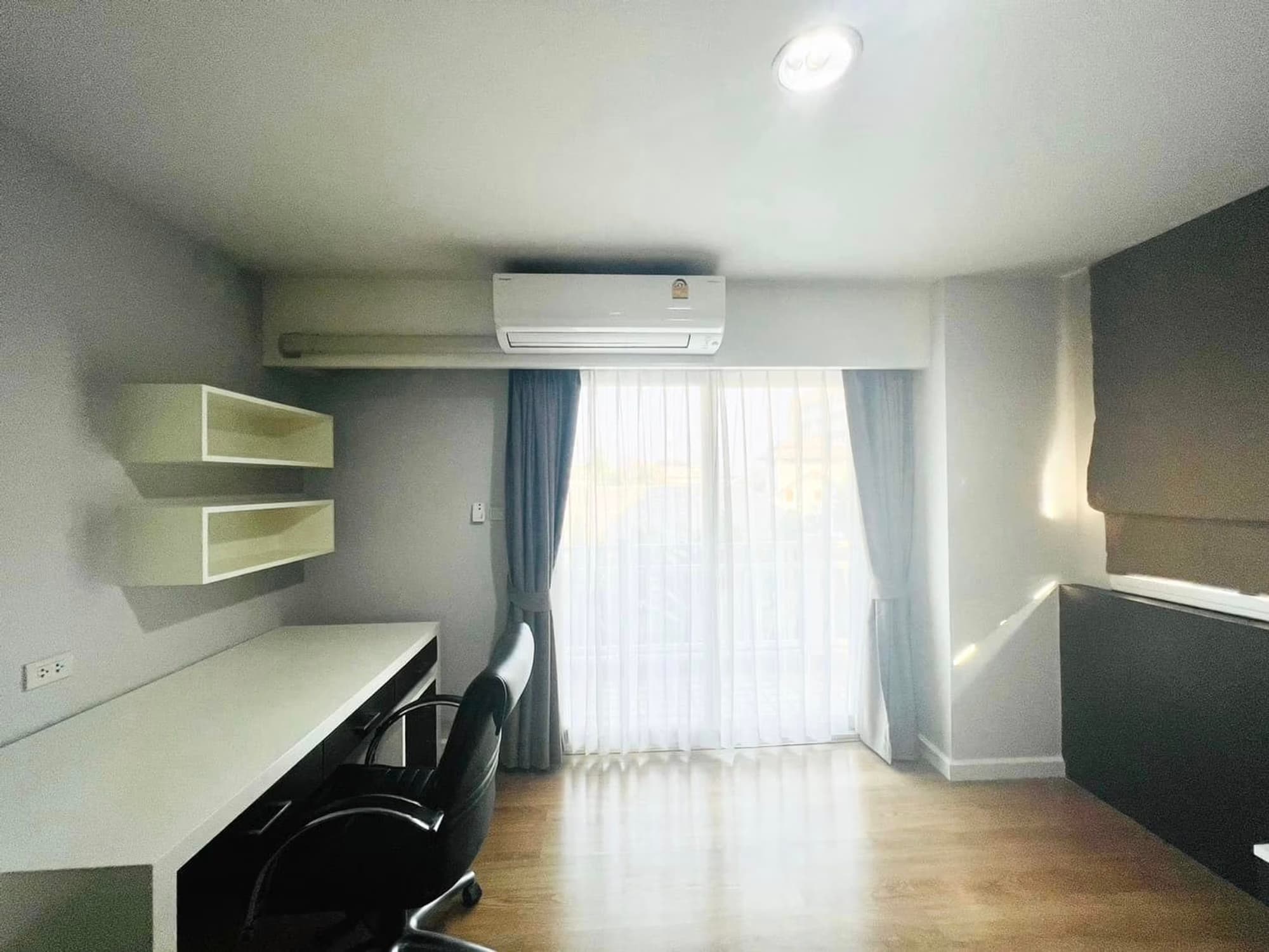 2 Bed Condo for Rent in Mueang Chiang Mai - Image 2