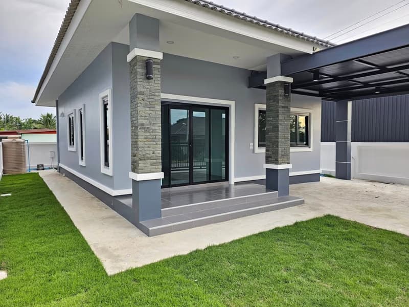 2 Bed House for Sale in Saraphi District